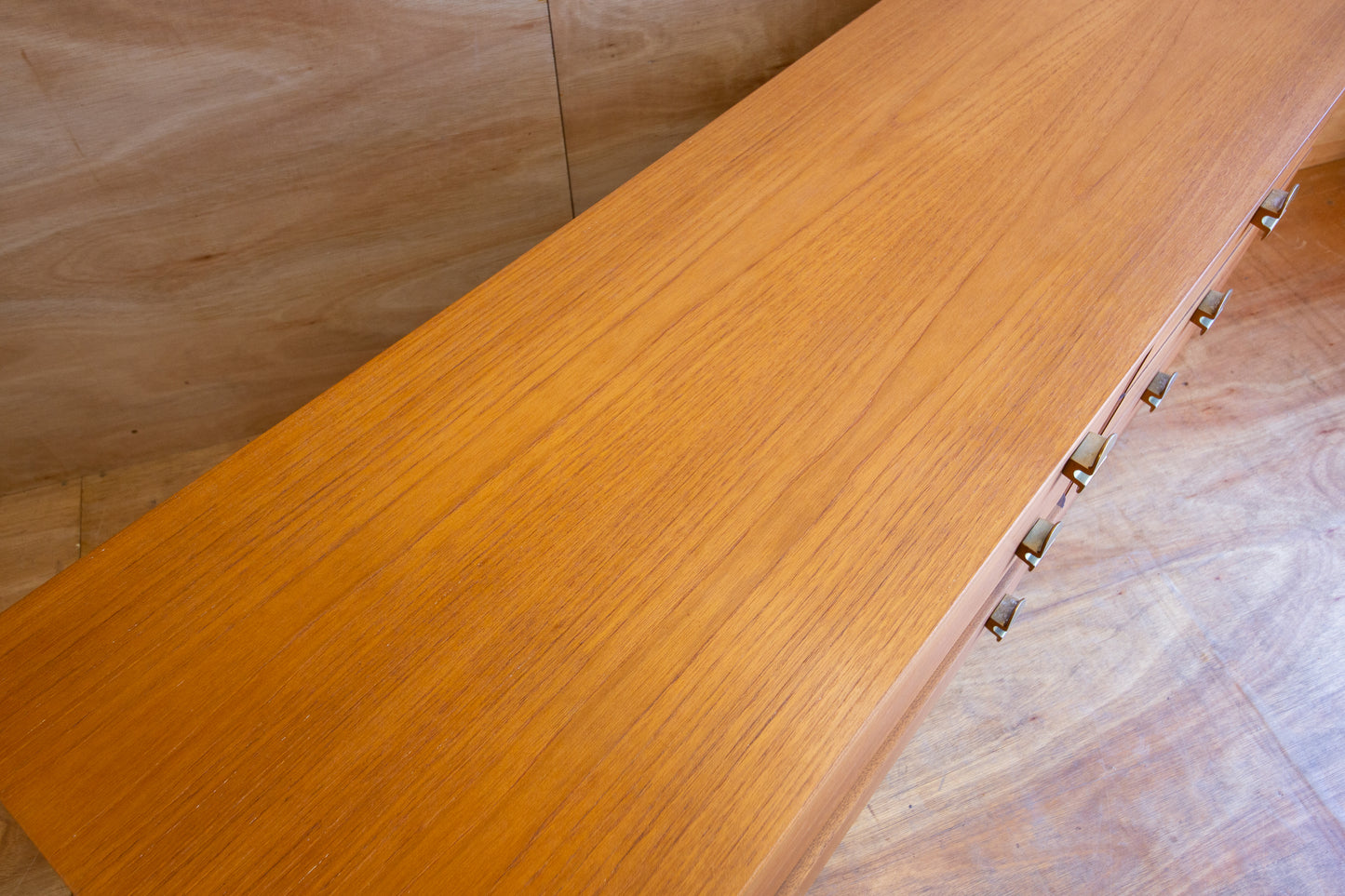 Vintage Stag Cantata Chest of Drawers