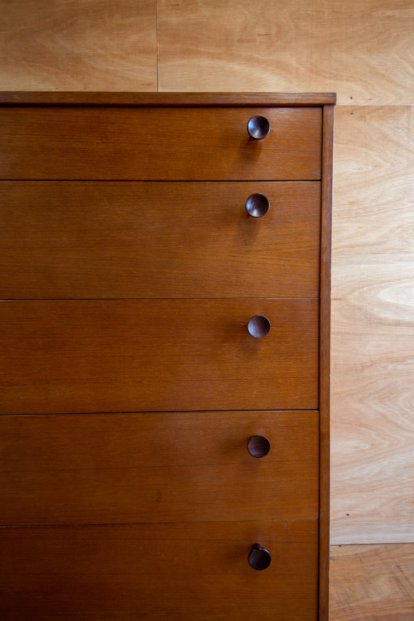 Vintage Avalon Chest of Drawers