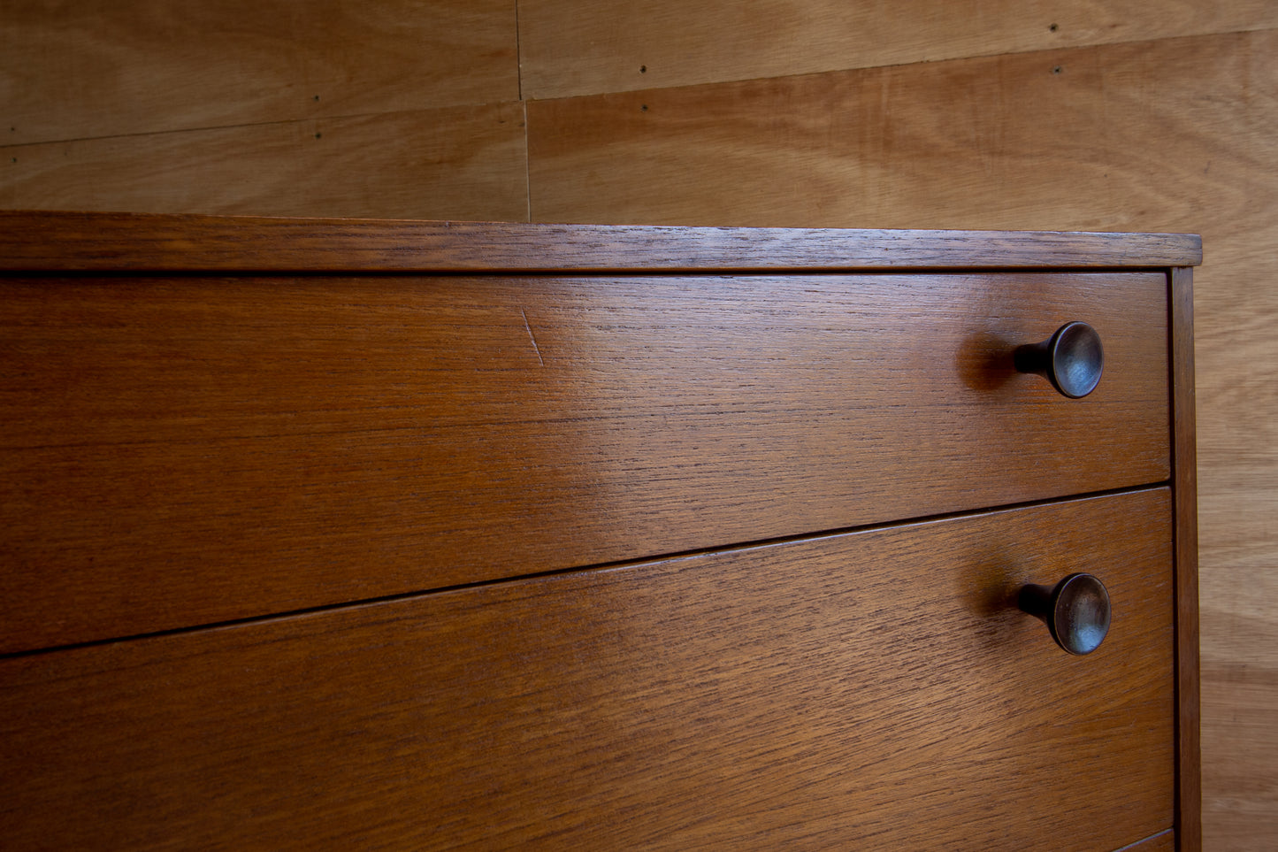 Vintage Avalon Chest of Drawers