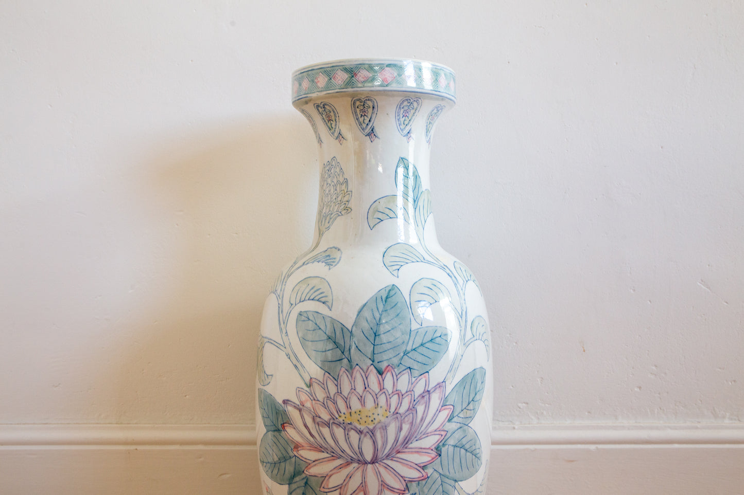 Large Chinoiserie Vase