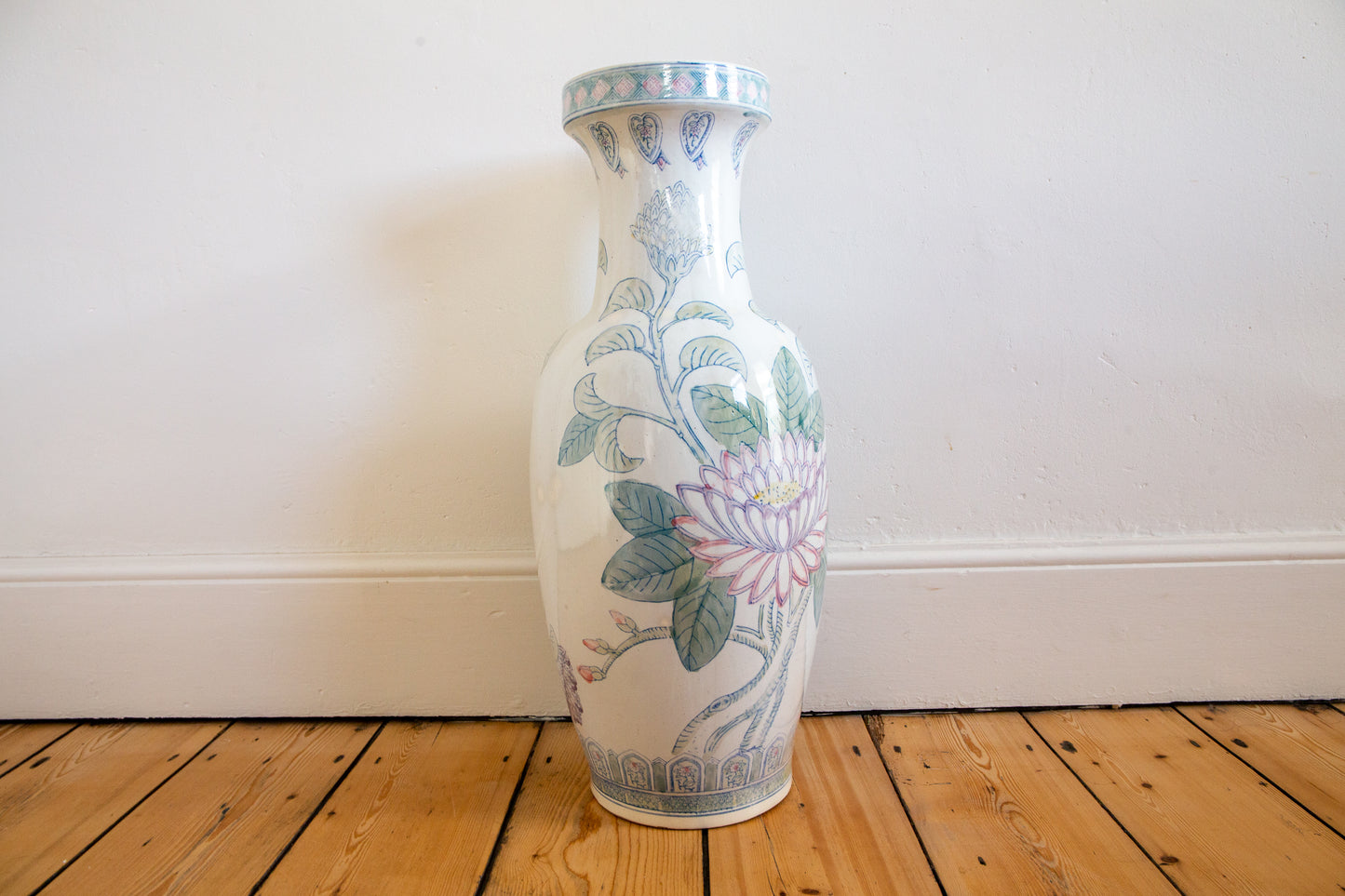 Large Chinoiserie Vase