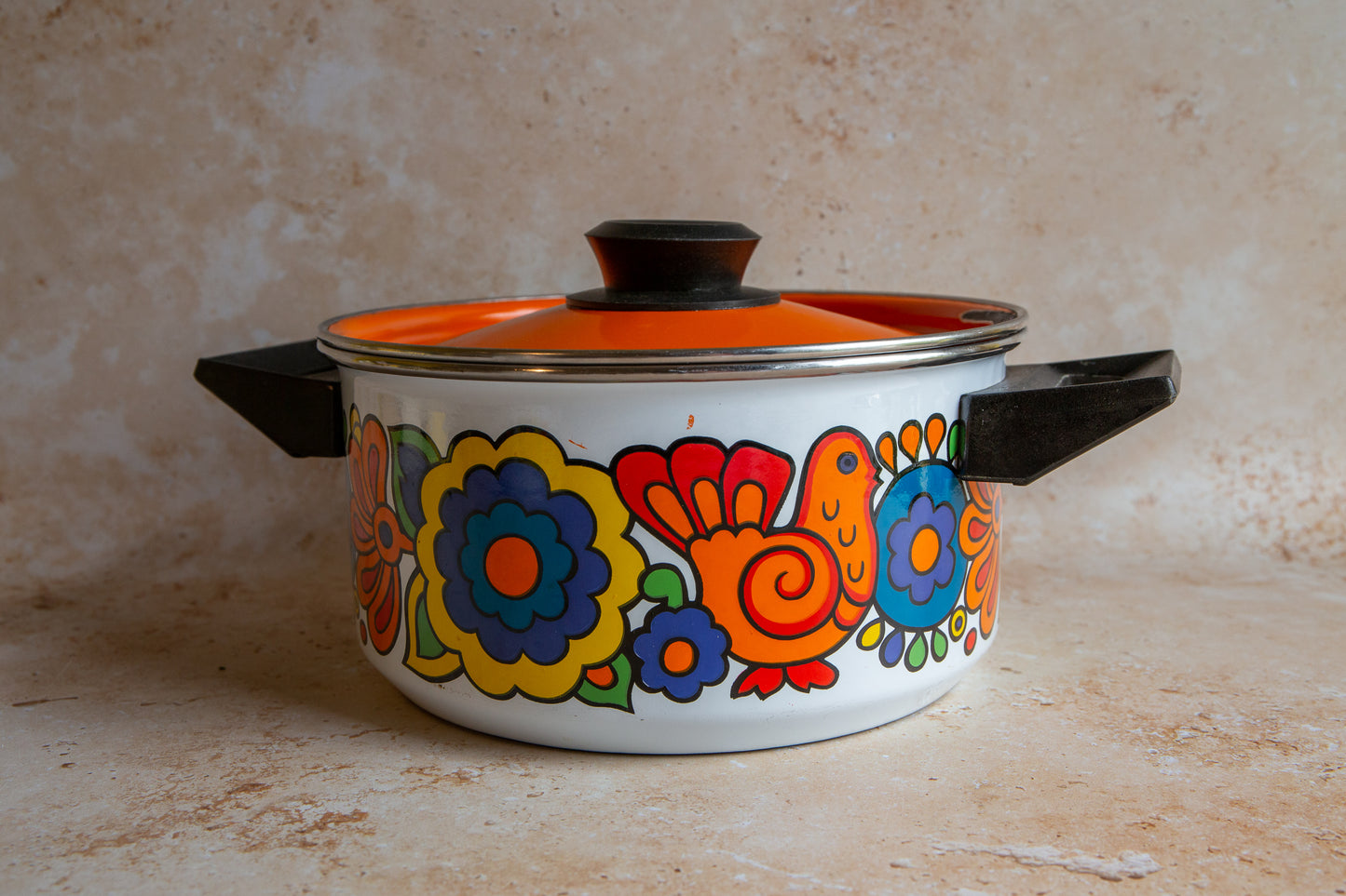 Large Lord Nelson Gaytime Enamel Saucepan
