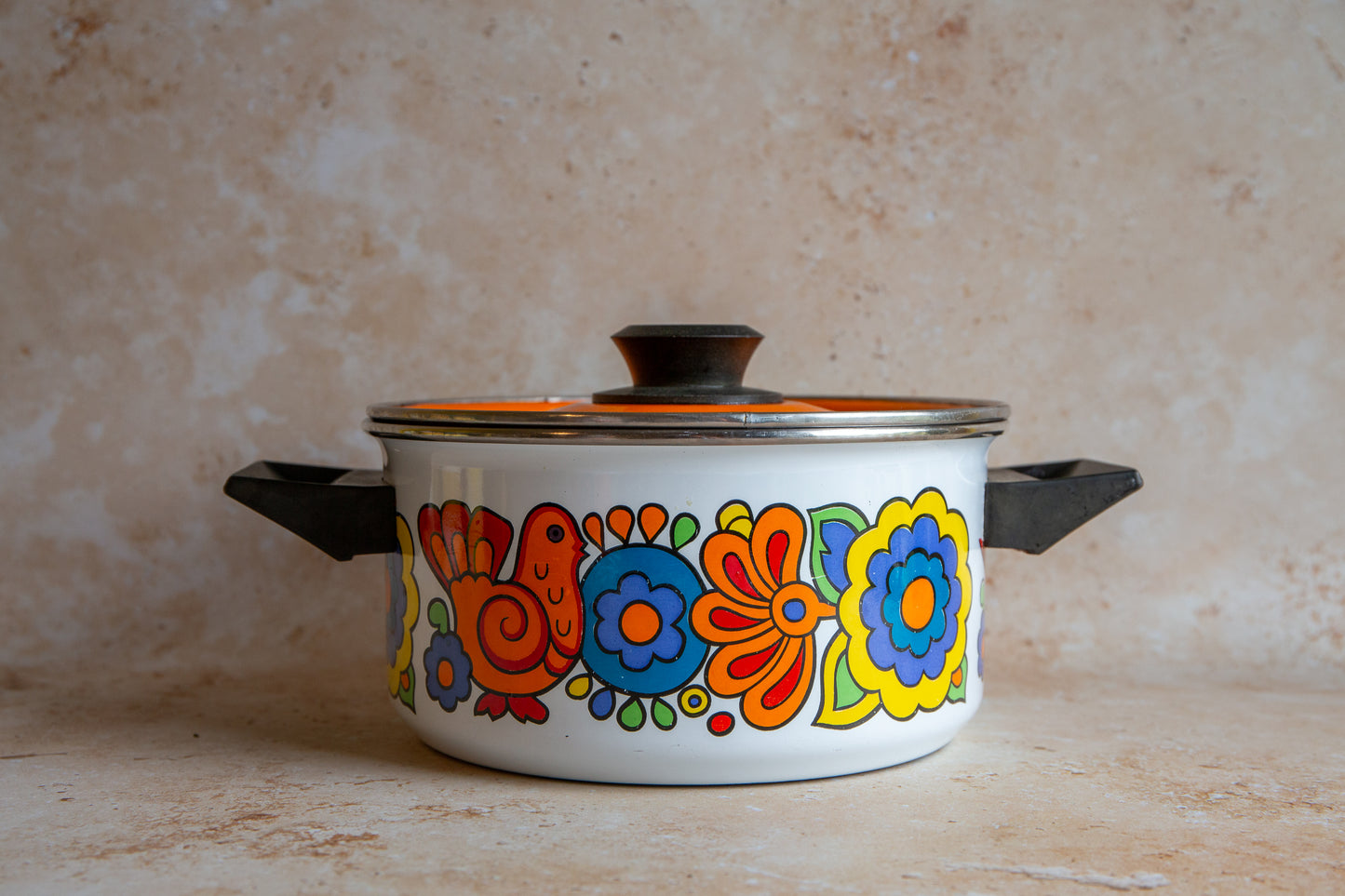 Medium Lord Nelson Gaytime Enamel Saucepan