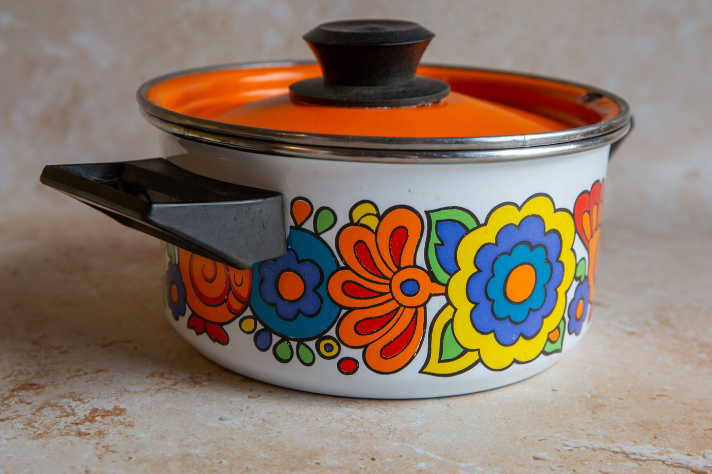Small Lord Nelson Gaytime Enamel Saucepan