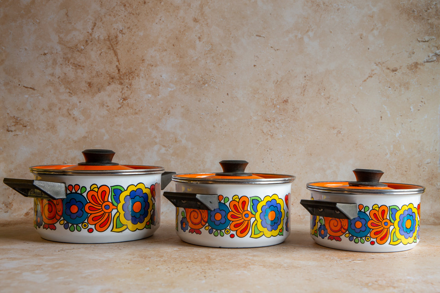 Small Lord Nelson Gaytime Enamel Saucepan