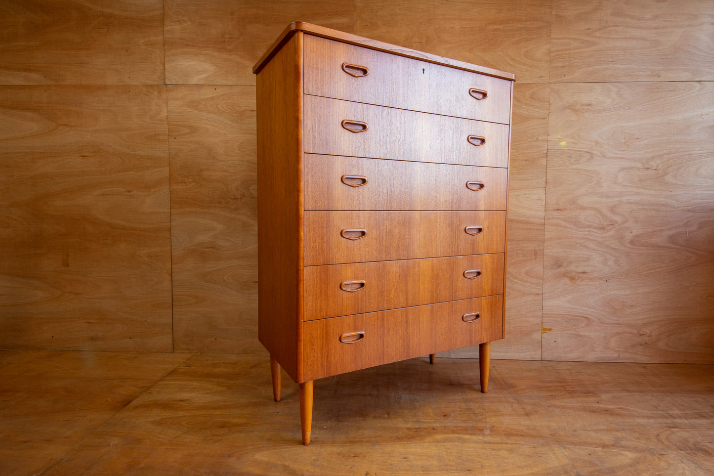Danish Chest of Drawers from Uniflex