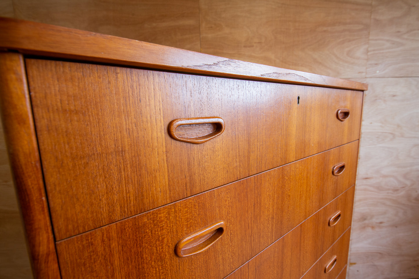 Danish Chest of Drawers from Uniflex