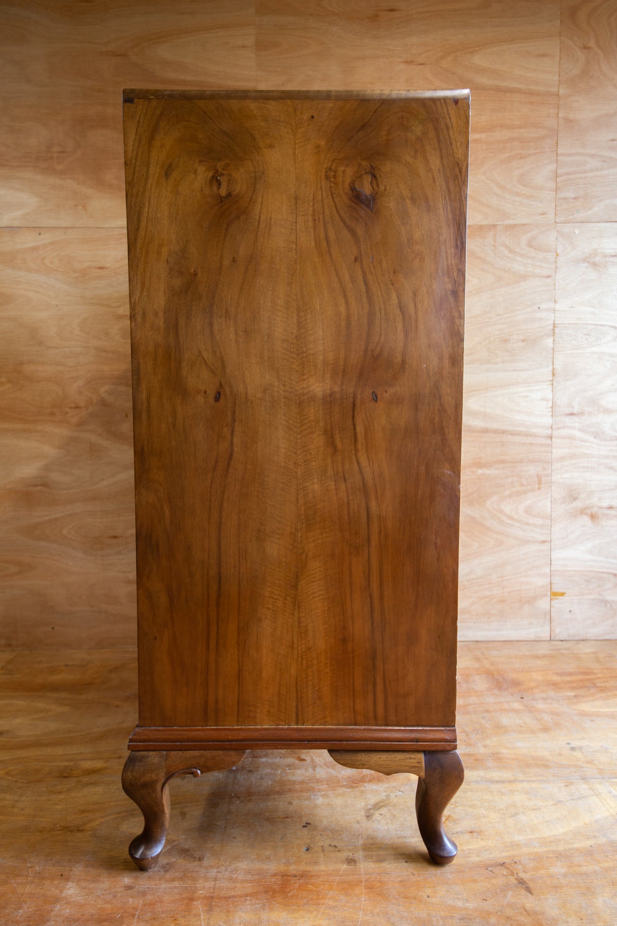 Art Deco Chest of Drawers