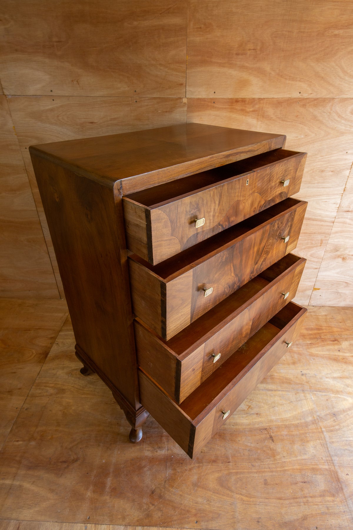 Art Deco Chest of Drawers