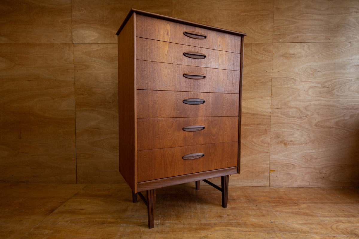 Teak Chest of Drawers from Homeworthy