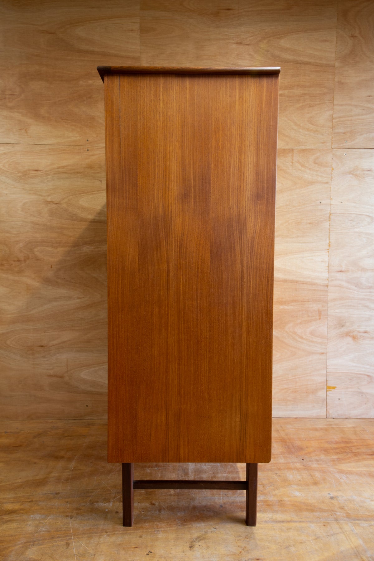 Teak Chest of Drawers from Homeworthy