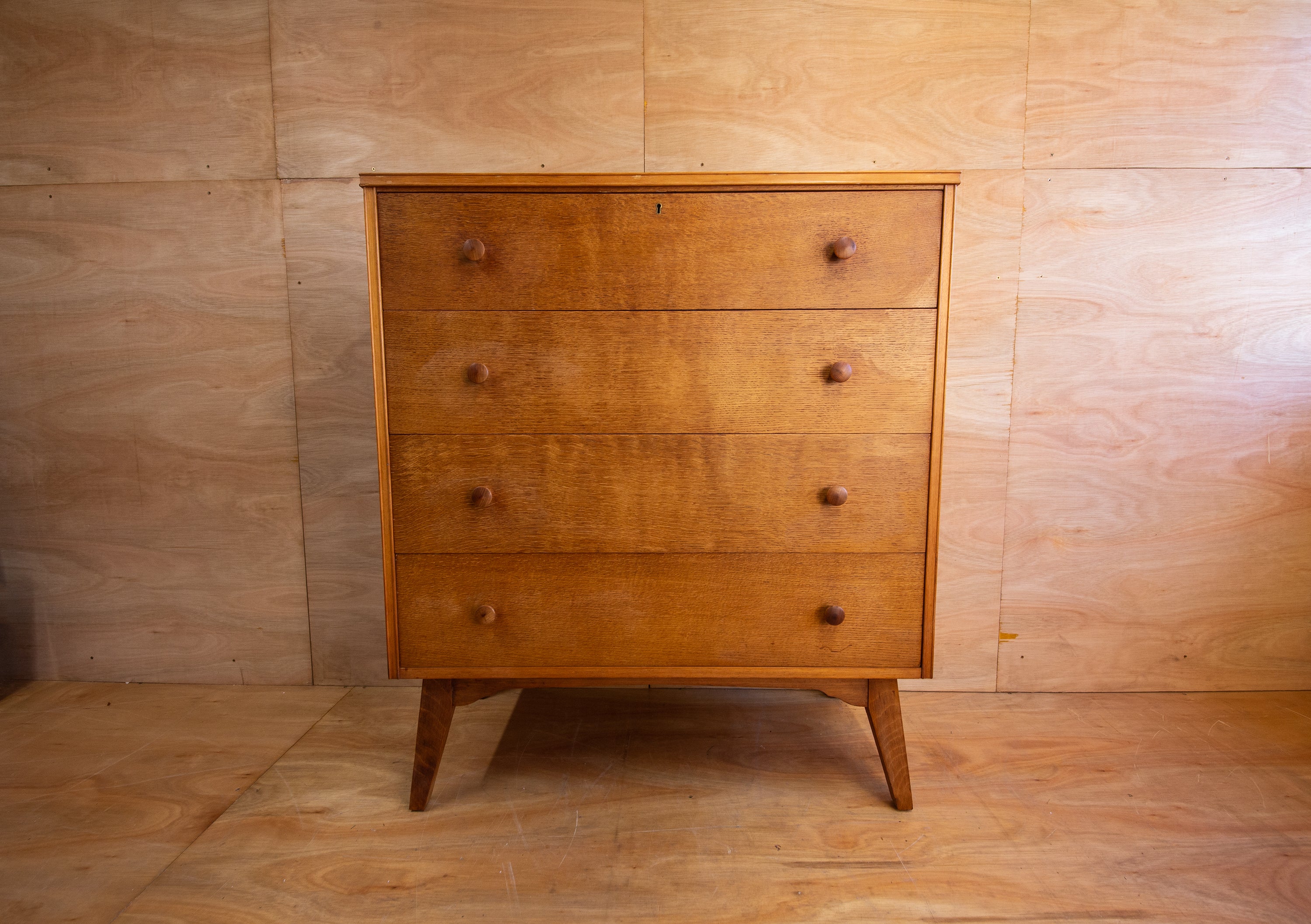 Golden Key Chest of Drawers