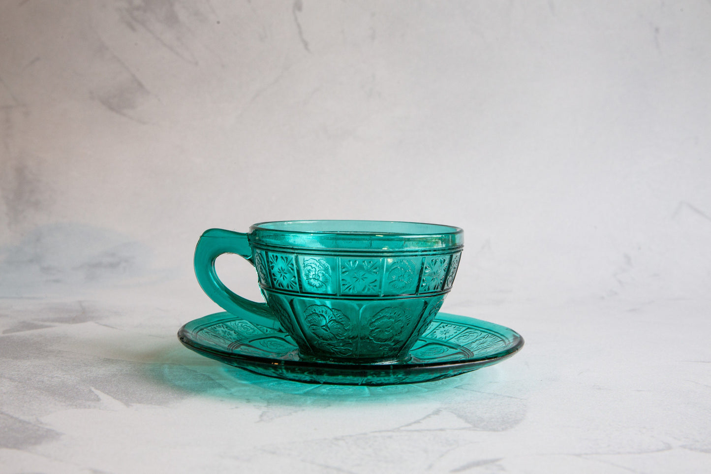Vintage Jeannette Doric & Pansy Ultramarine Green/Blue Tea Cups Set